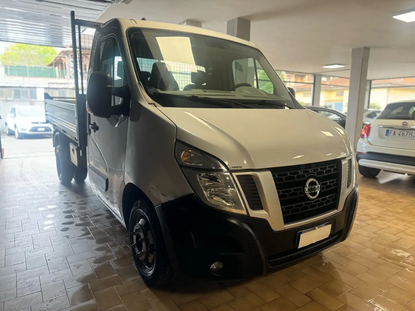 Nissan NV400 35 2.3 dCi Ribaltabile Trilaterale Bianco - 1