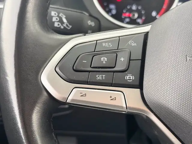 Volkswagen Tiguan view 22