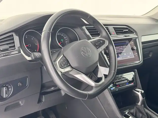 Volkswagen Tiguan view 19