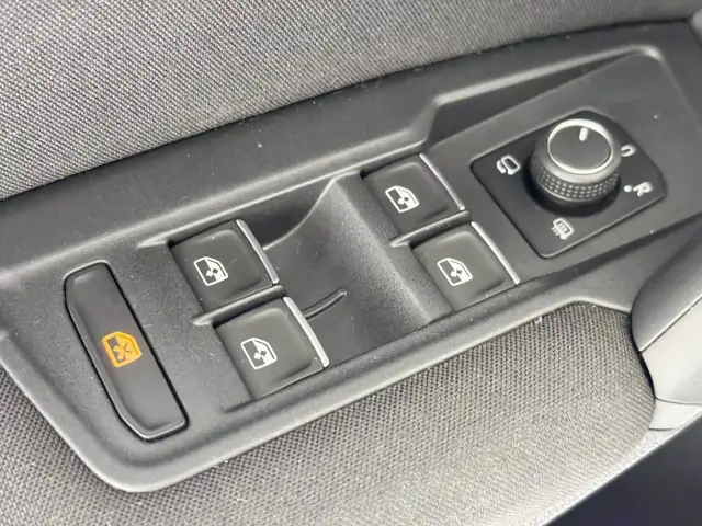 Volkswagen Tiguan view 20