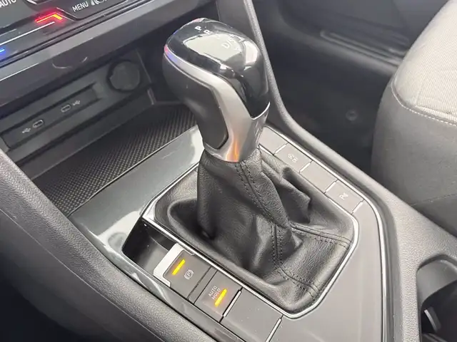 Volkswagen Tiguan view 26