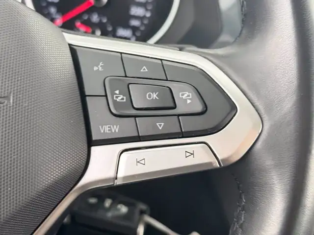 Volkswagen Tiguan view 23