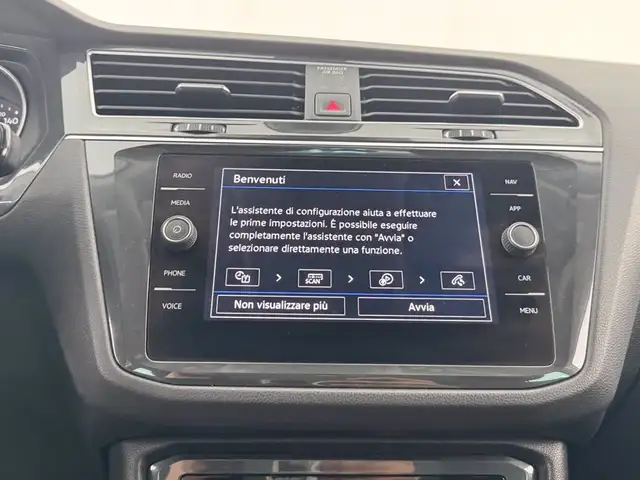 Volkswagen Tiguan view 24