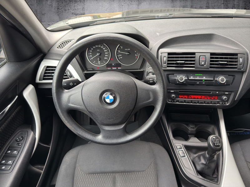 BMW 114 i Limousine*PDC*KLIMA*ALU*AUX — photo 11