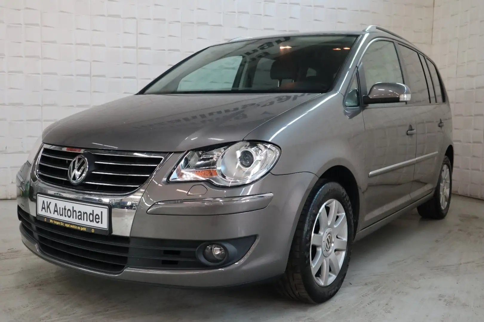 Volkswagen Touran Highline,Xenon,Klima,7-Sitzer Grau - 1