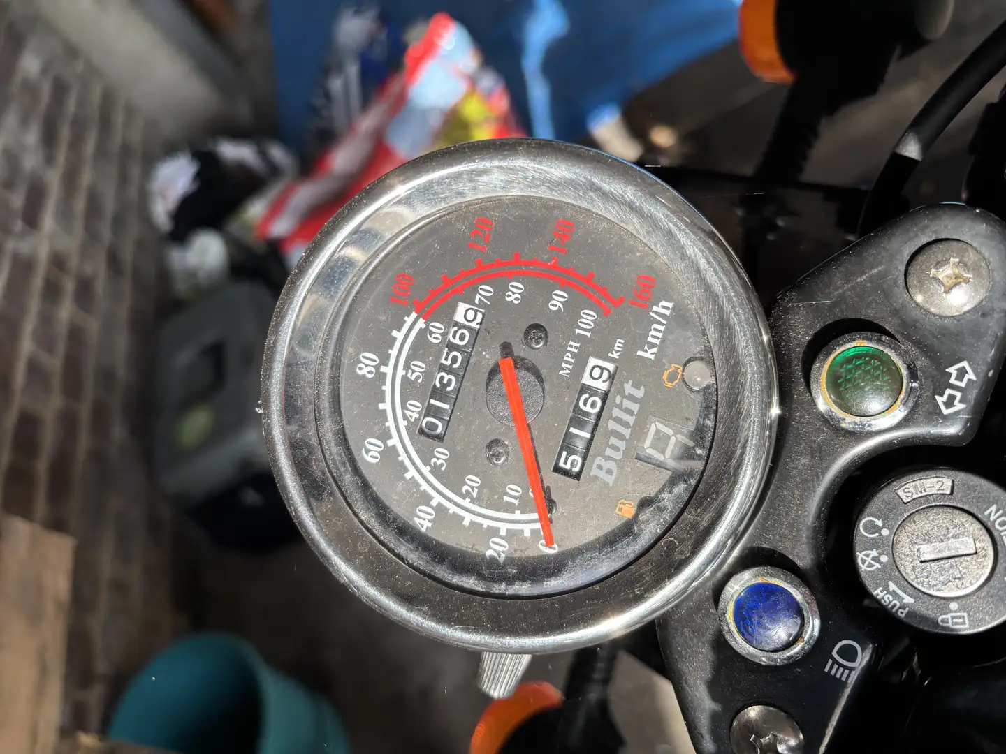Bullit Hunt S Red - 2