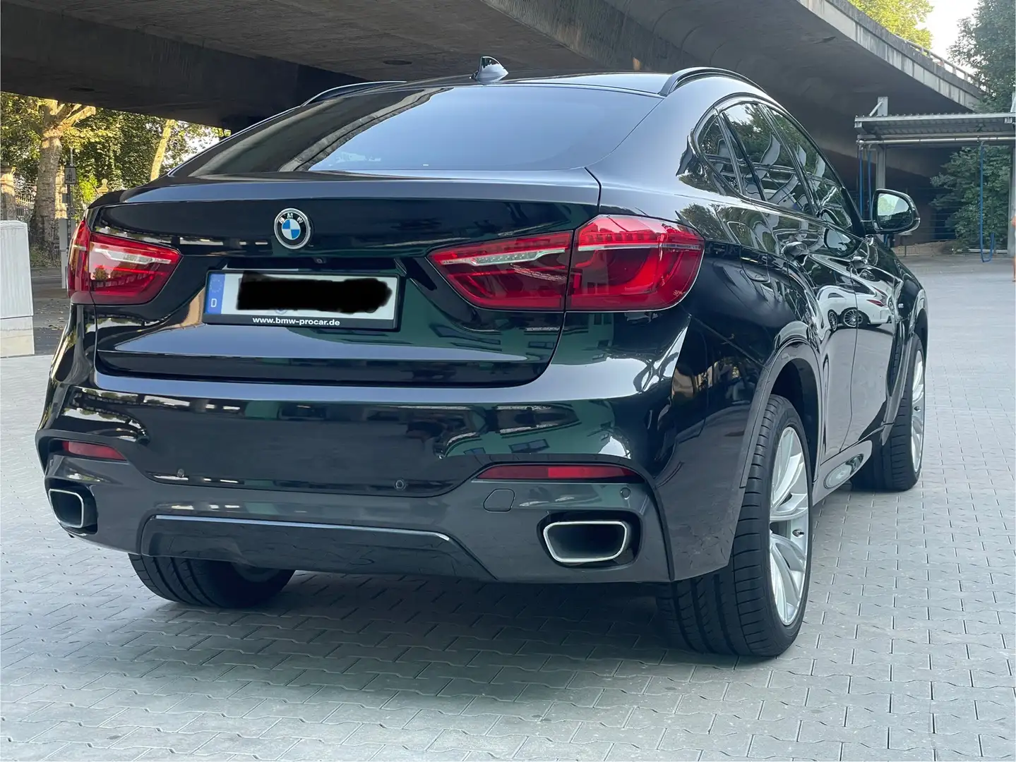 BMW X6 xDrive30d Schwarz - 2