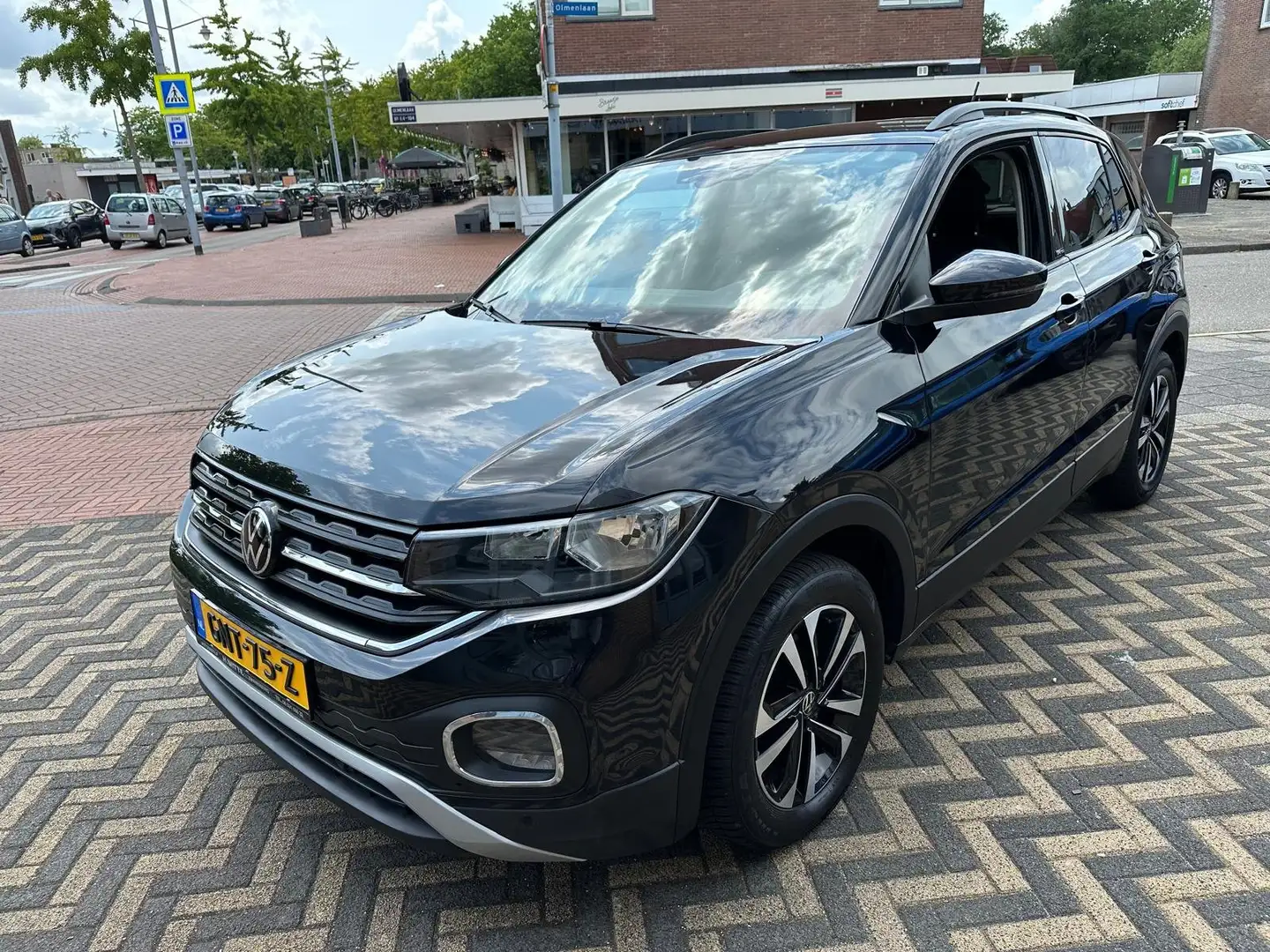 Volkswagen T-Cross 1.0 TSI United Automaat Schwarz - 2