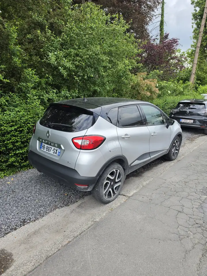 Renault Captur — photo 6