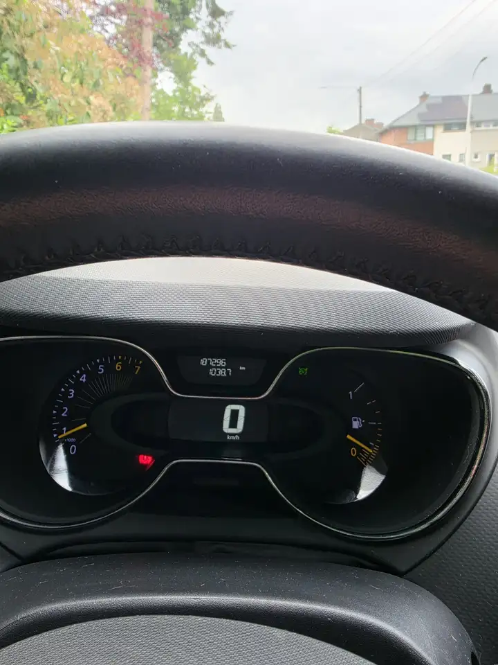 Renault Captur — photo 5