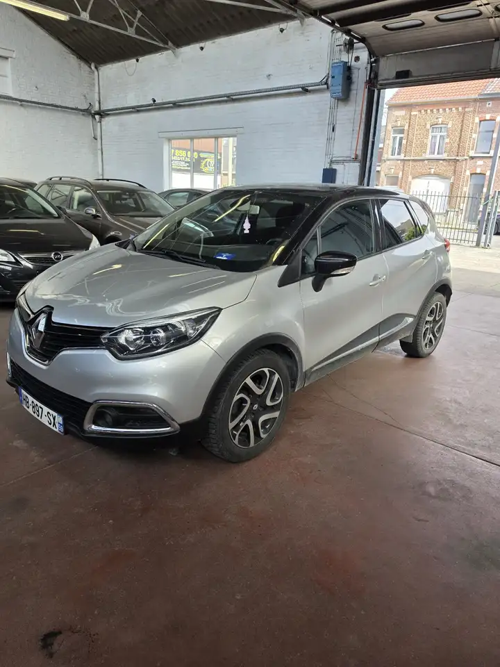 Renault Captur — photo 3