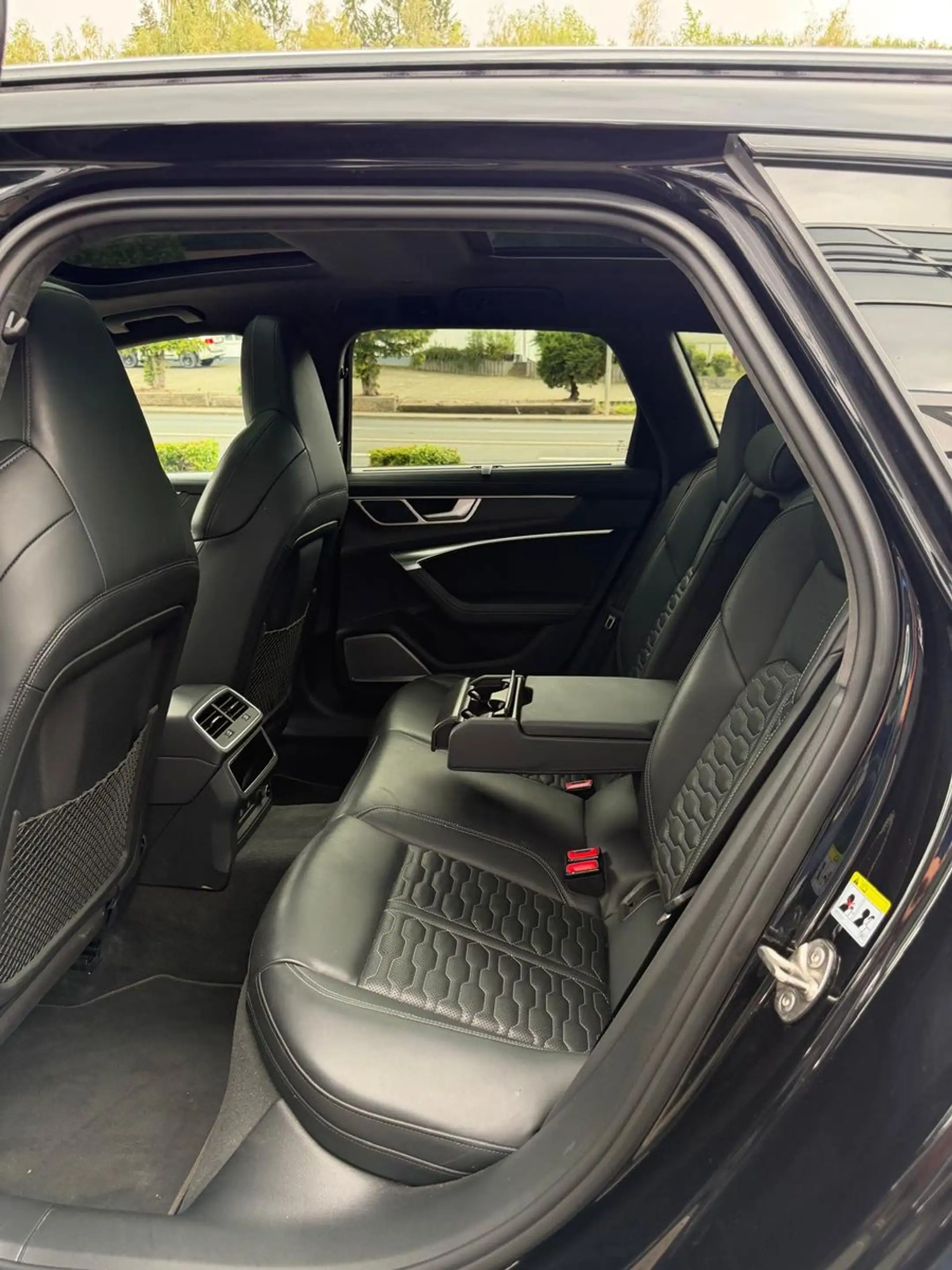 Audi RS6 RS 6 Avant 4.0 TFSI quattro Nachtsicht AHZV 1.Ha — photo 8