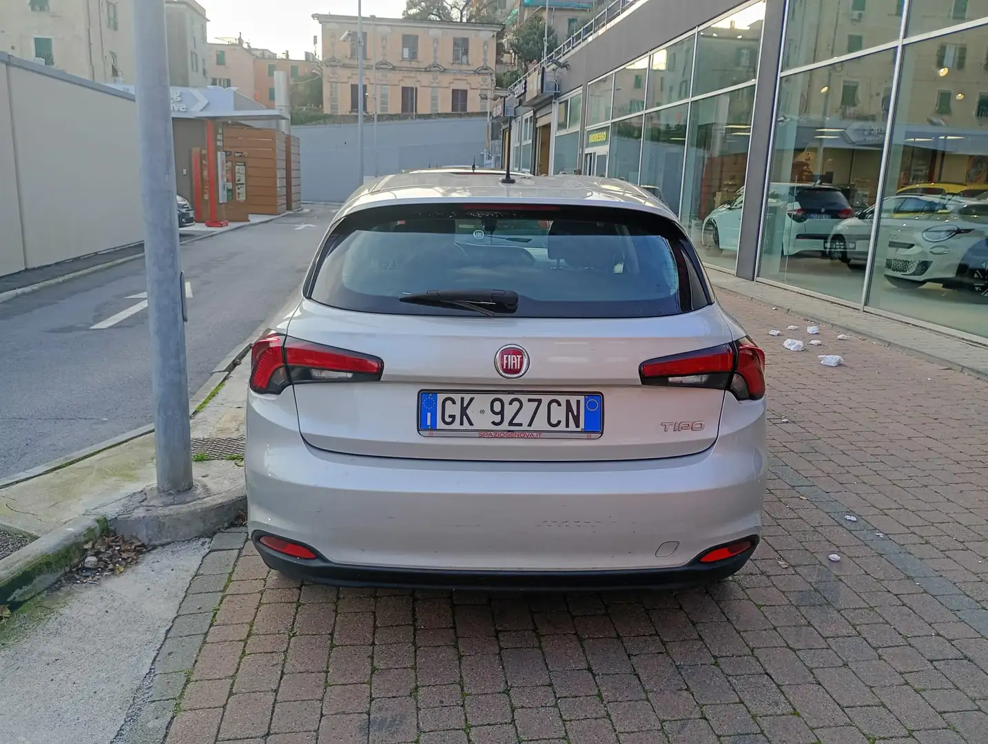 Fiat Tipo Tipo 5 porte II 2016 5p 1.4 Easy 95cv Grau - 2