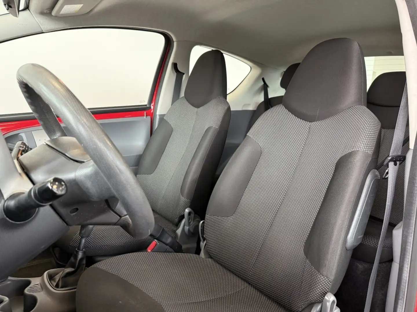 Toyota Aygo 1.0-12V Cool/ Airco / Nette auto Rosso - 2