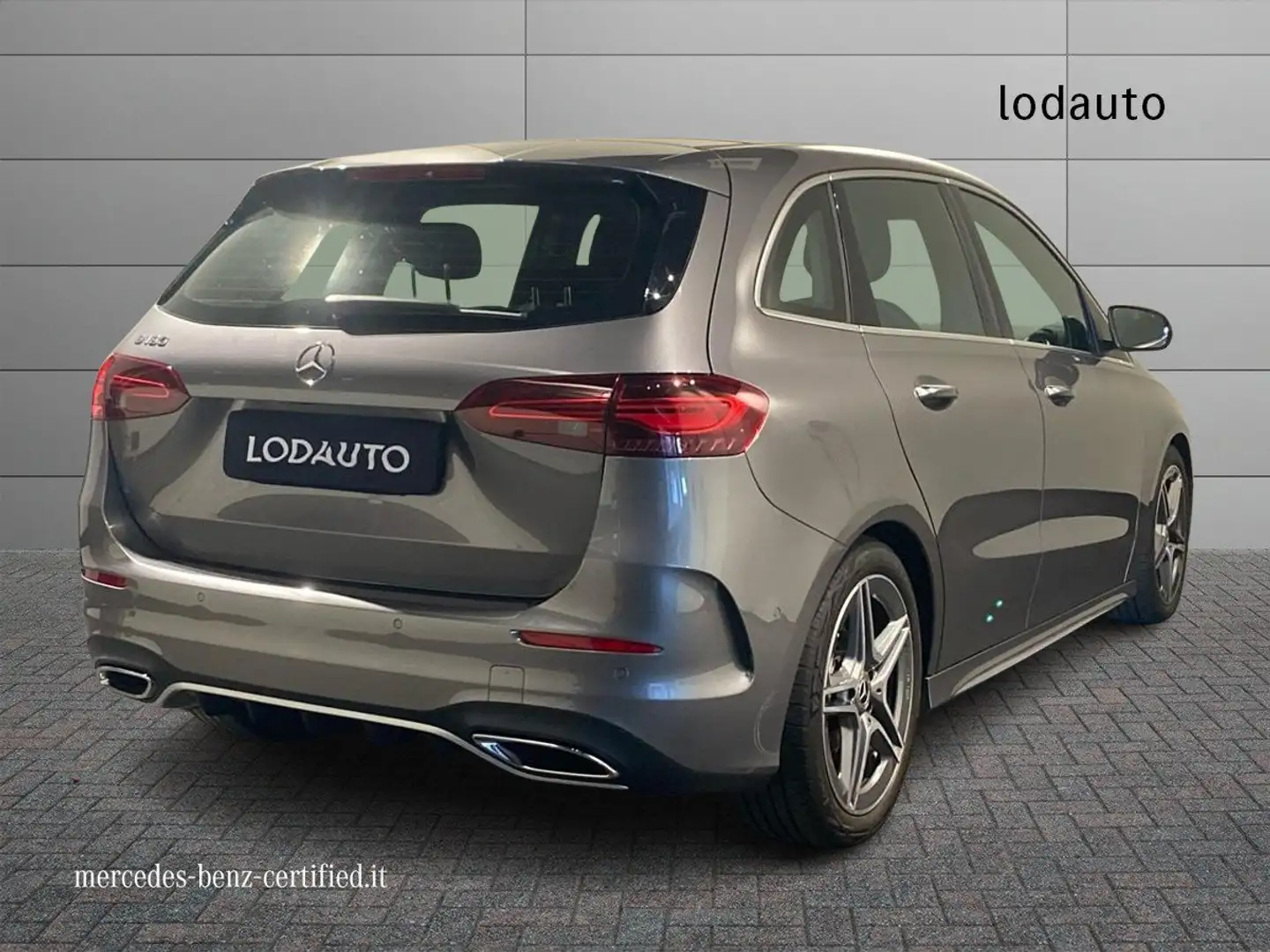 Mercedes-Benz B 180 B 180 Automatic Premium AMG Line Grigio - 2