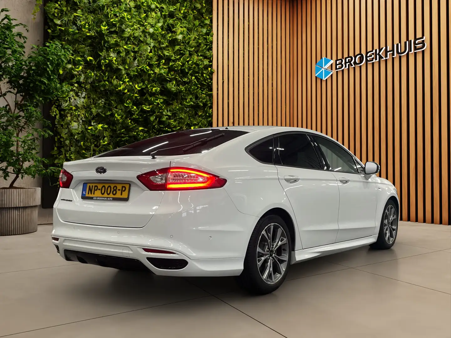 Ford Mondeo 1.5 ST Line | NL auto | Navi | Clima | Stoel-stuur Blanc - 2