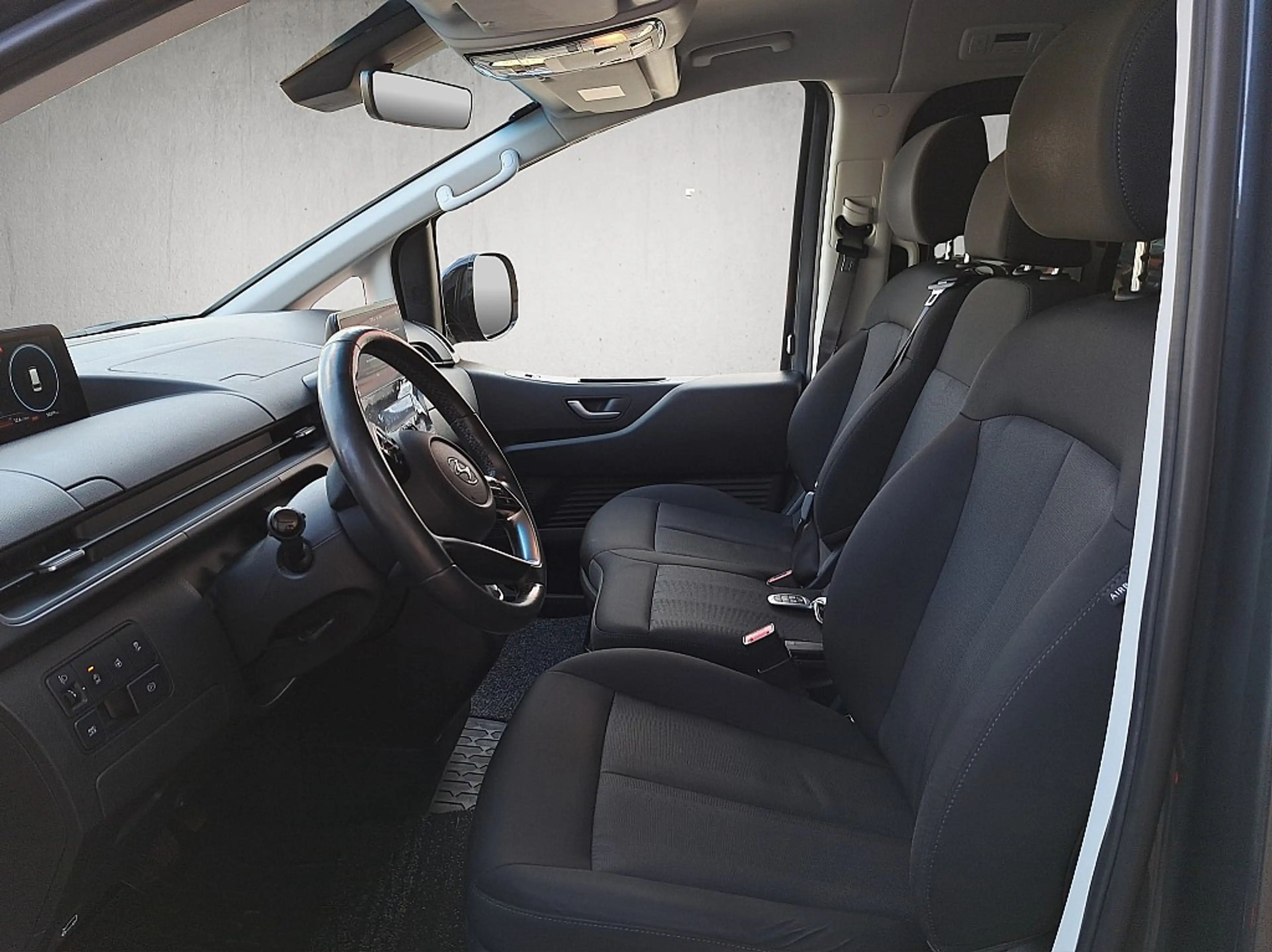 Hyundai STARIA Staria Bus 2,2 CRDi Trend Line 4WD DCT Aut. — photo 7