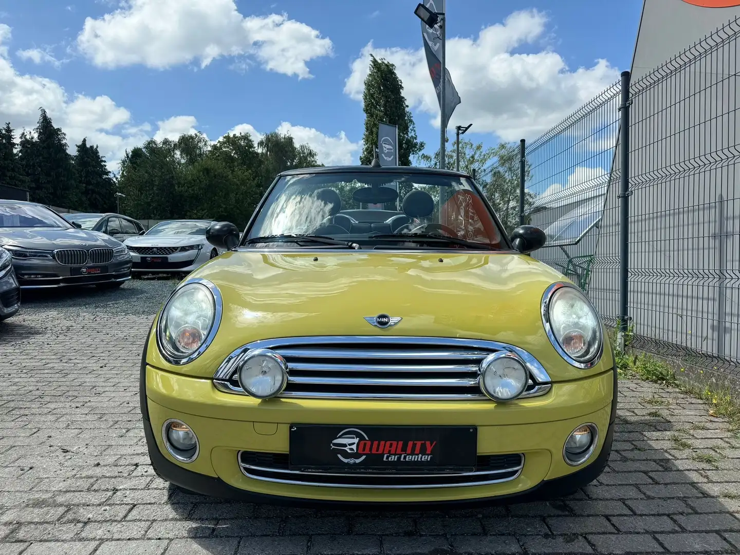MINI Cooper Cabrio SPECIAL EDITION 2009 139000KM AIRCO LEDER GARANTIE Jaune - 2