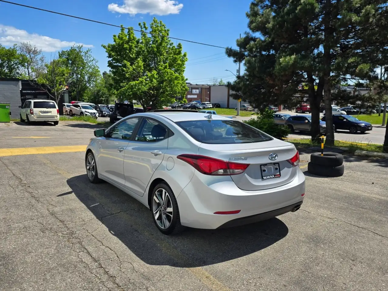 Hyundai ELANTRA снимка Hyundai ELANTRA
