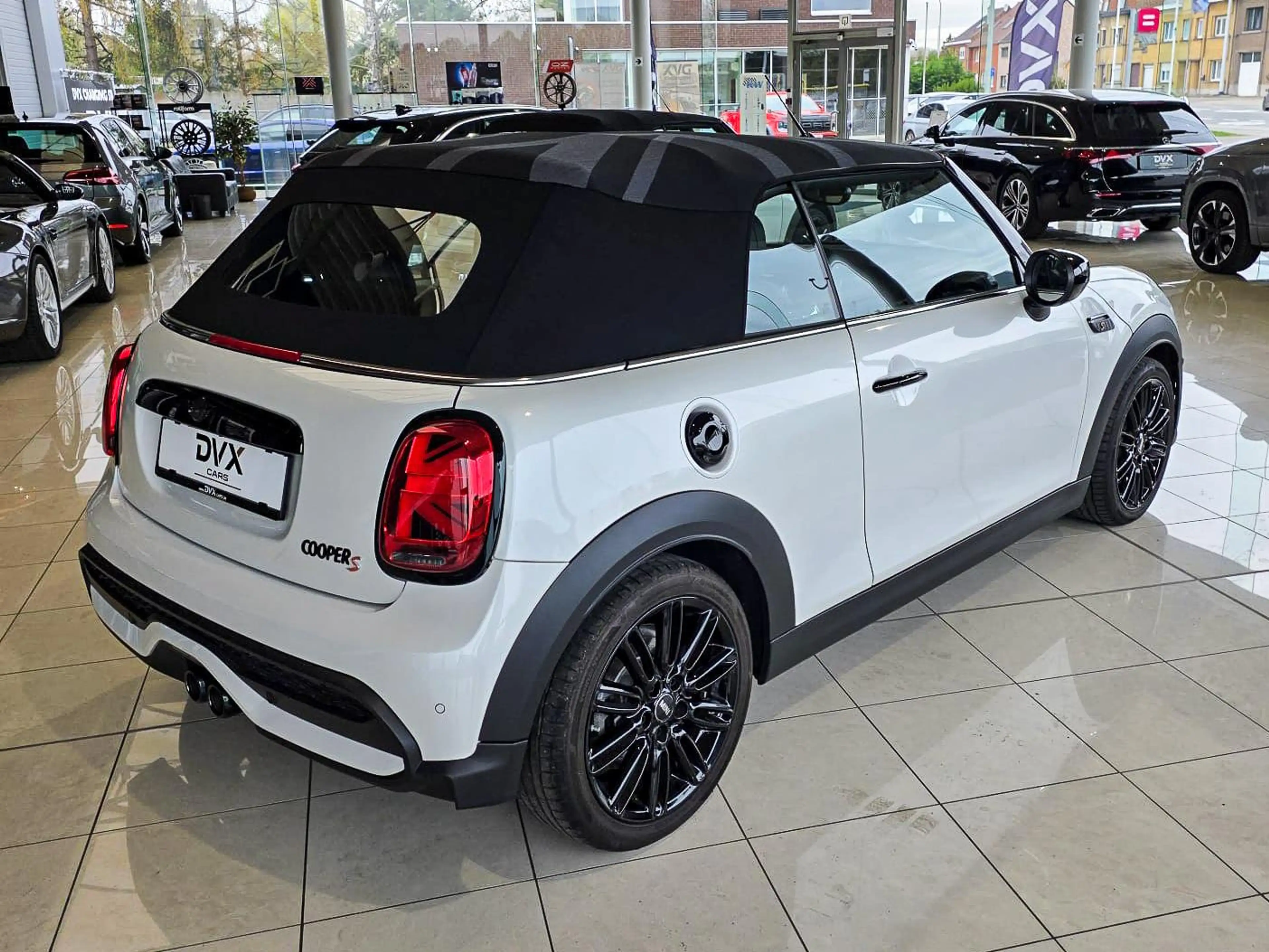 MINI Cooper S Cabrio HUD/Camera/Harman Kardon/Garantie — photo 3