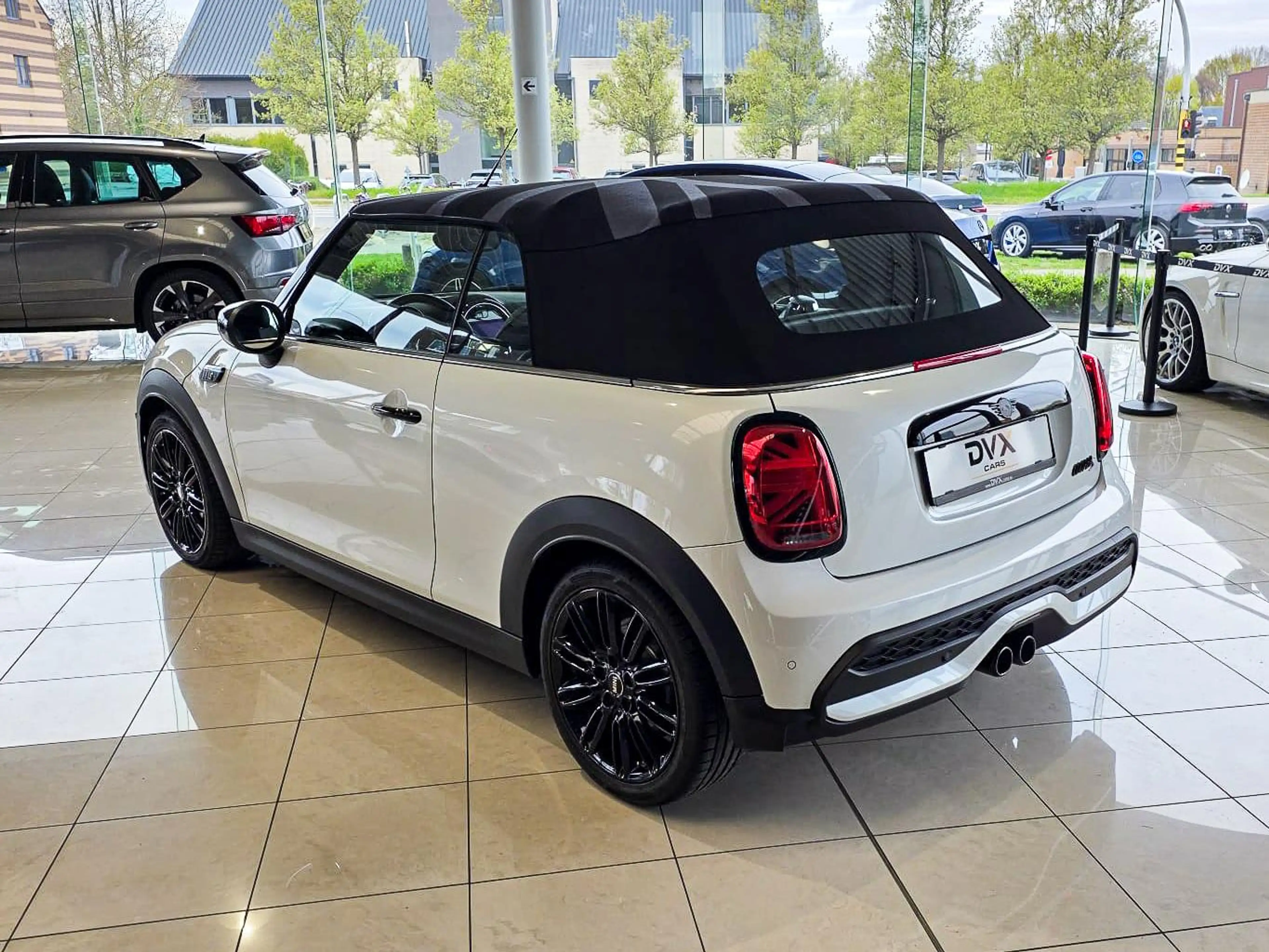 MINI Cooper S Cabrio HUD/Camera/Harman Kardon/Garantie — photo 5