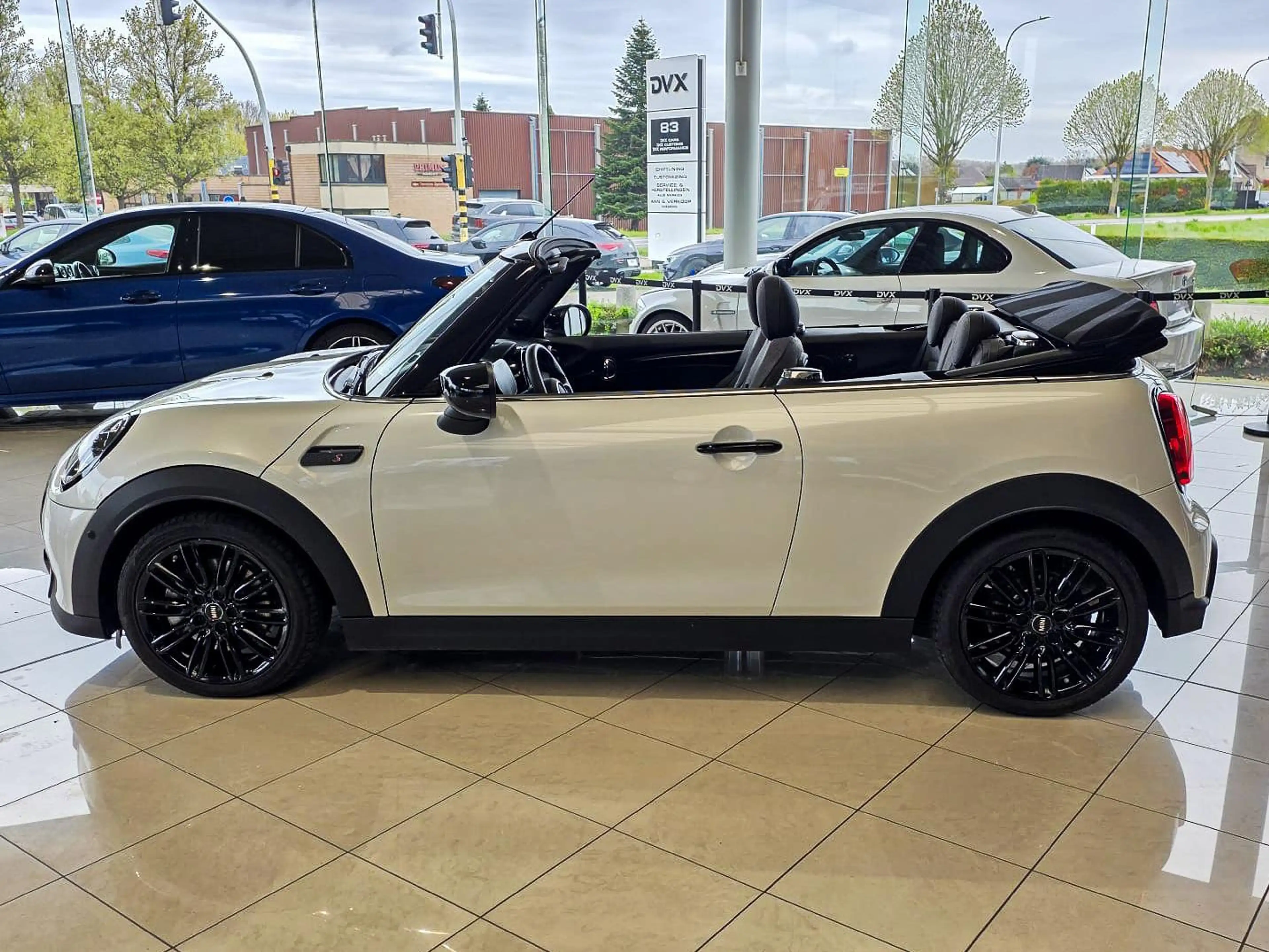 MINI Cooper S Cabrio HUD/Camera/Harman Kardon/Garantie — photo 14
