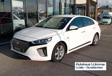 Style Plug-In Hybrid