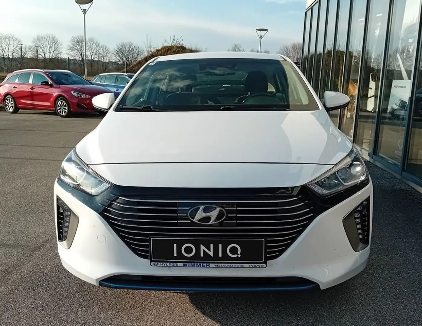 Hyundai IONIQ Style Plug-In Hybrid Weiß - 2