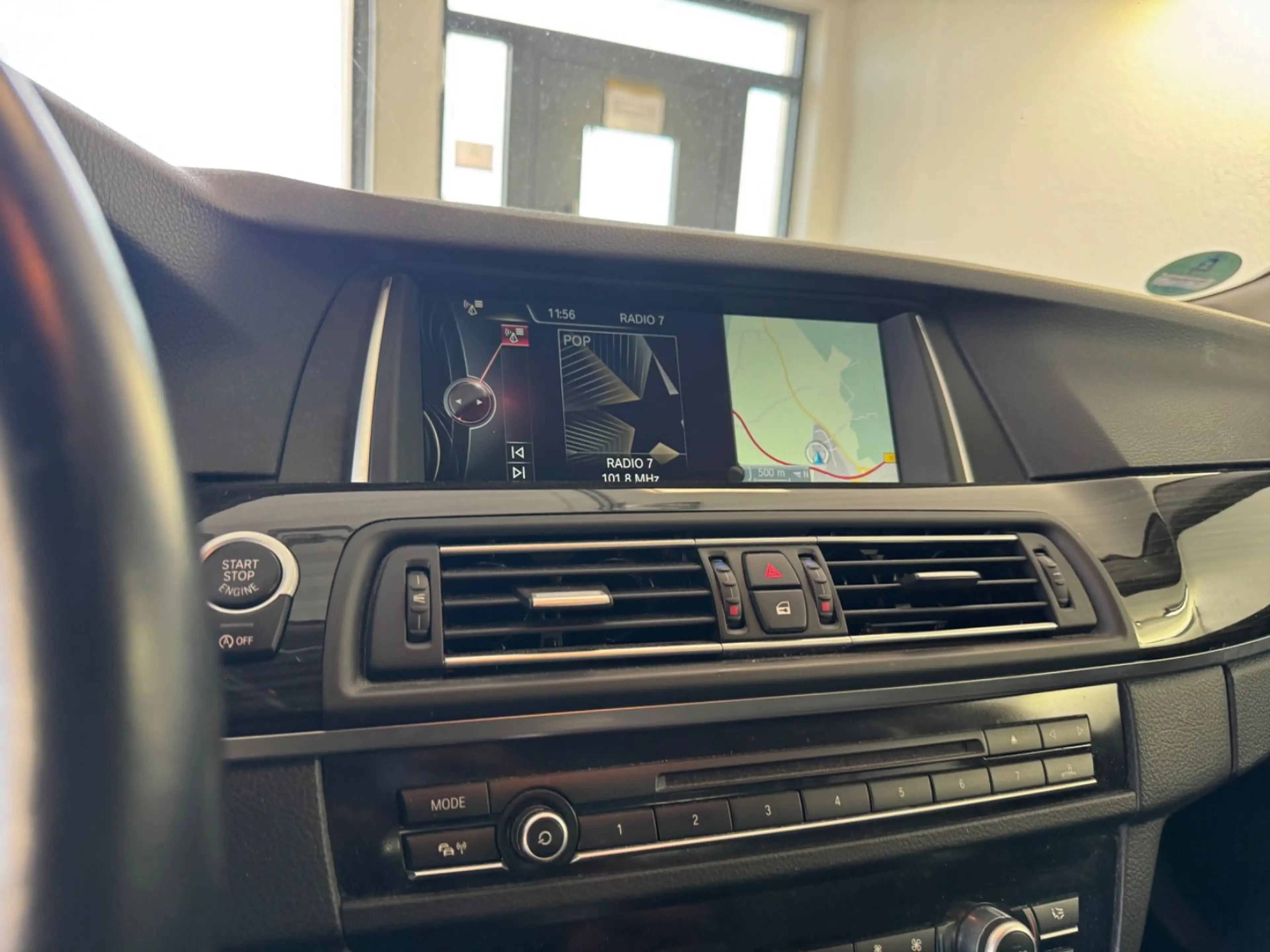 BMW 535 i xDrive Luxury Line*Nachtsicht*4xSHZ*SHD* — photo 15