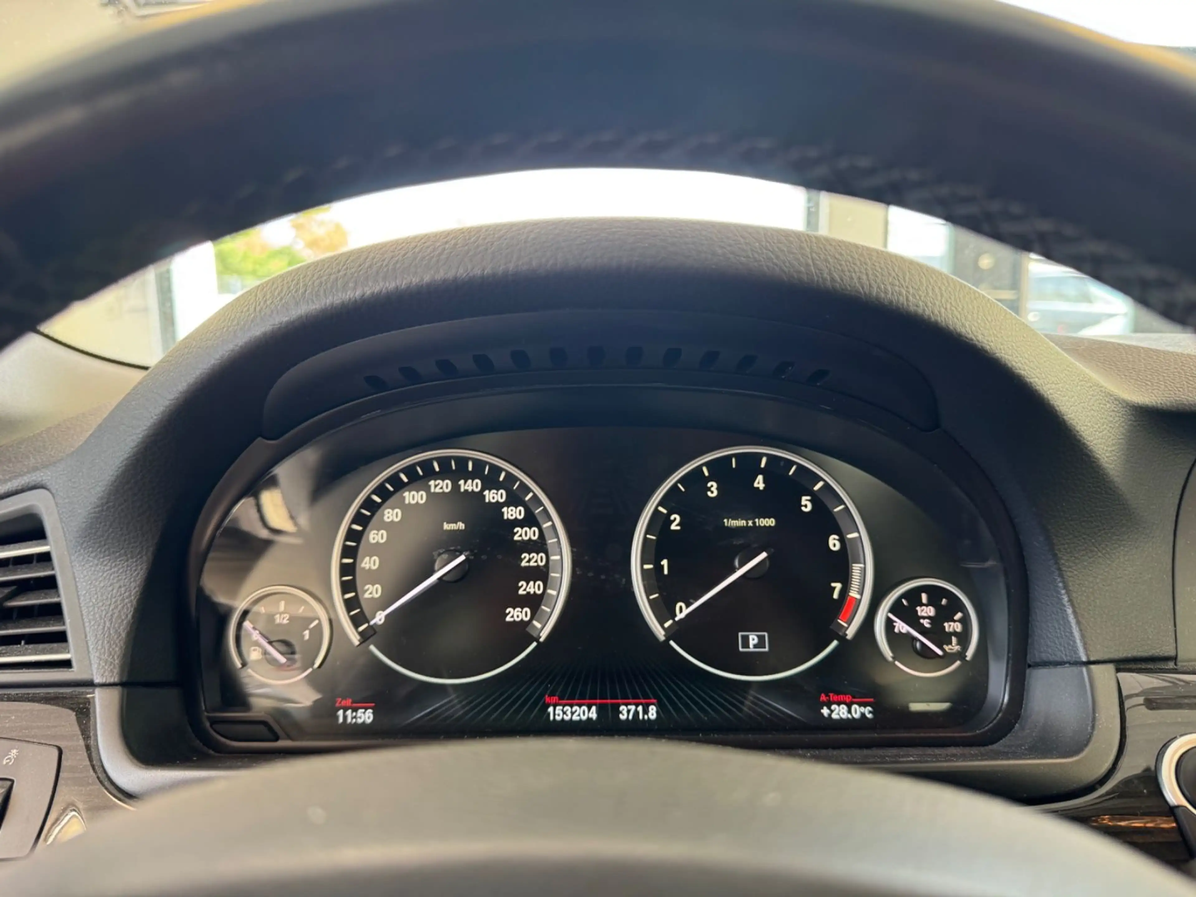 BMW 535 i xDrive Luxury Line*Nachtsicht*4xSHZ*SHD* — photo 14