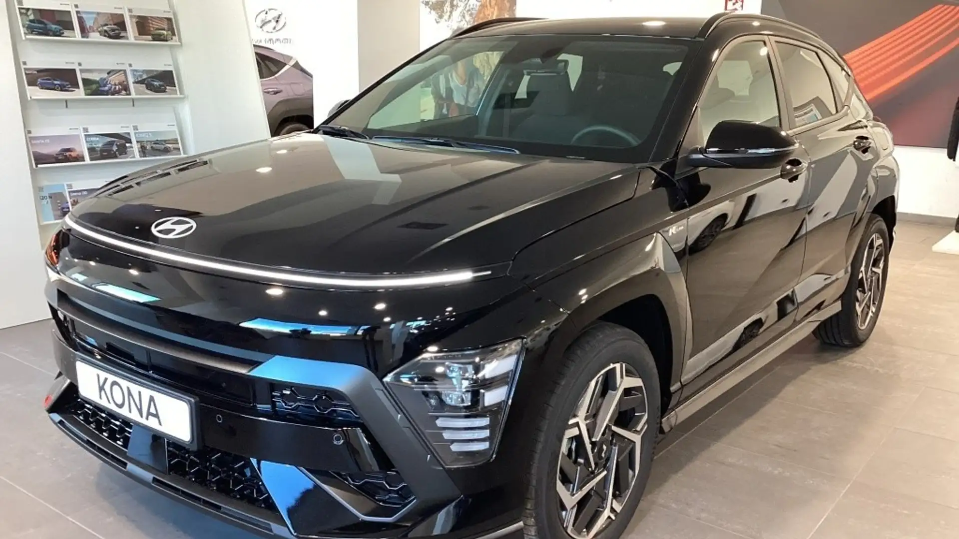 Hyundai KONA HEV 1.6 GDI Nline DT Negro - 1