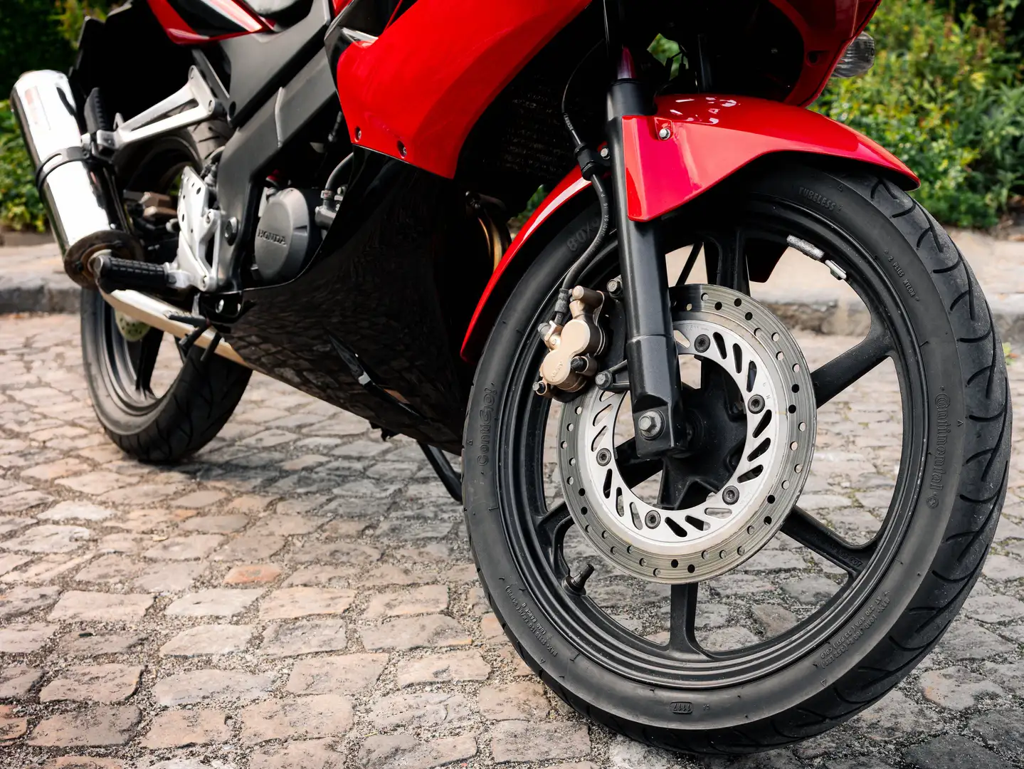 Honda CBR 125 R Rouge - 2