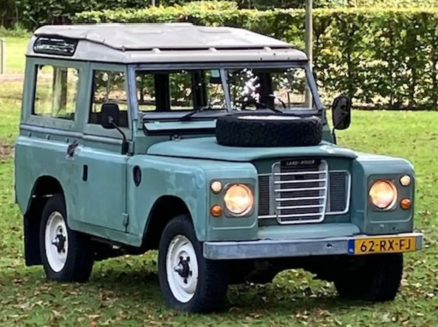 Land Rover Series III 88 Safari Groen - 2