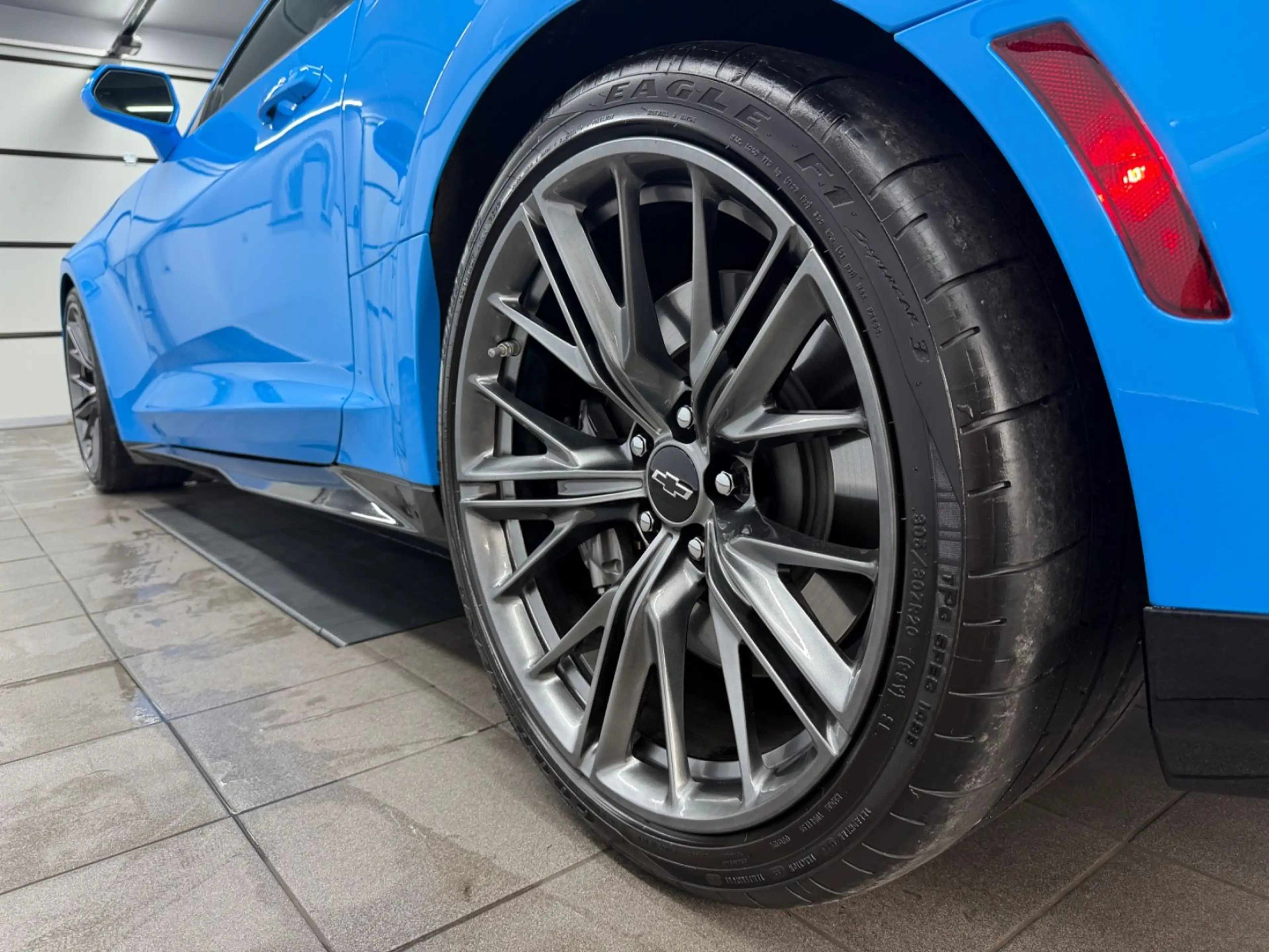 Chevrolet Camaro ZL1 6.2 V8*Rapid Blue*Carbon*Recaro*HUD* — photo 10