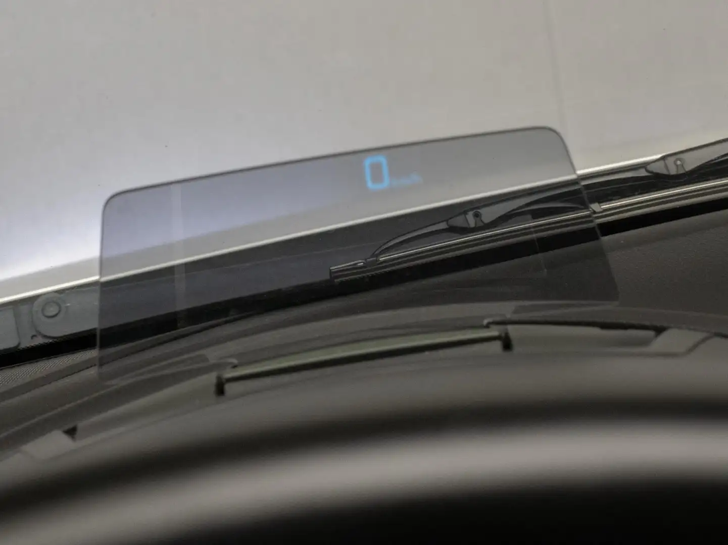 Mazda 3 2.0 GT-M Sport (NAVI,LED,LEDER,HEAD-UP,STOELVERWAR Wit - 2