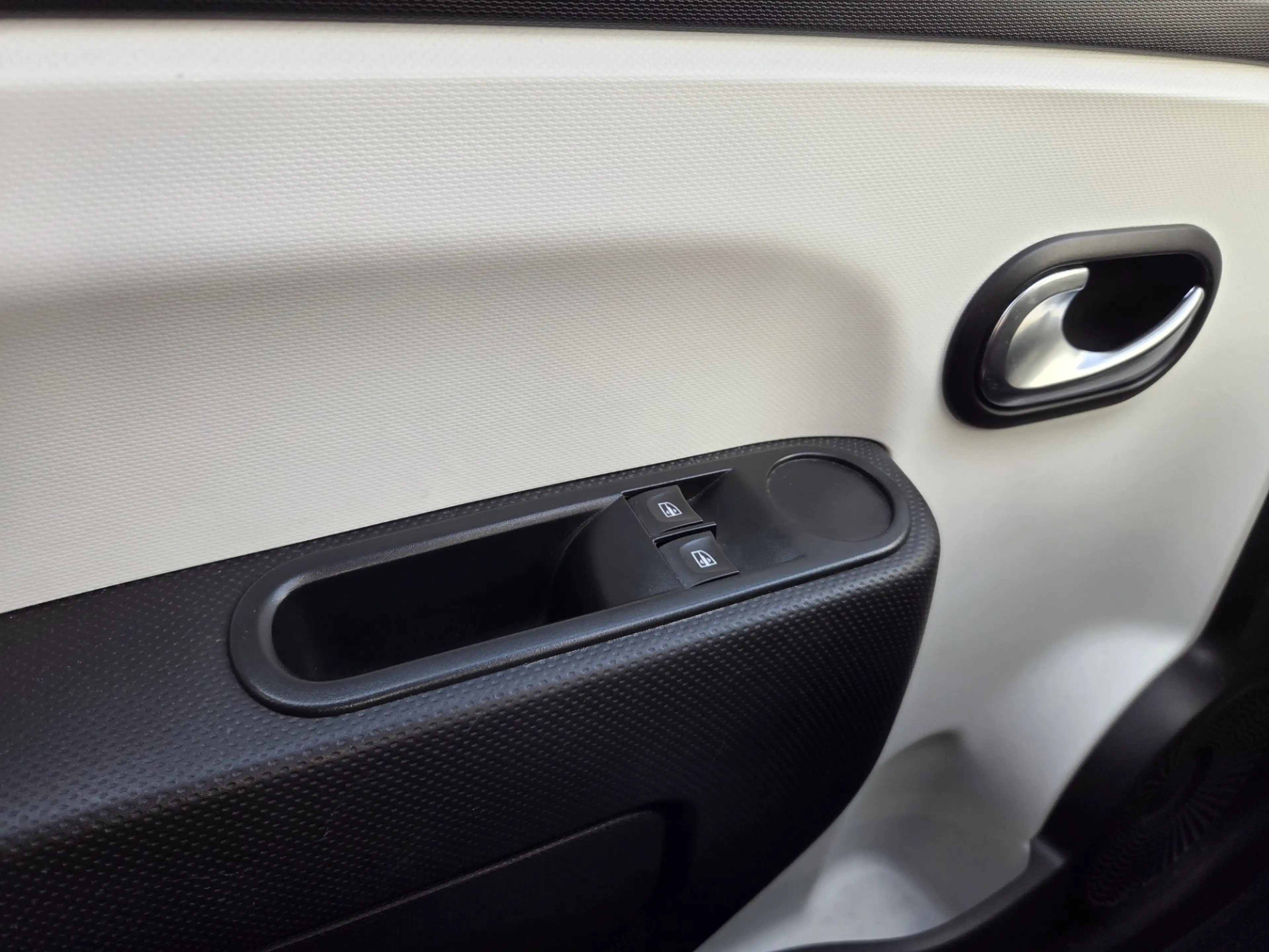 Renault Twingo 1.0 SCe Airco-Led-Stoelverwarming-Cruise — photo 14