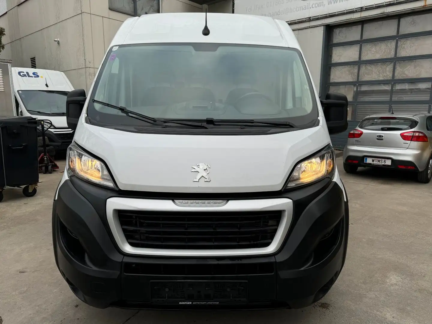 Peugeot Boxer Kasten Hochraum 435 L4H2 Premium BlueHDi 1 Weiß - 2