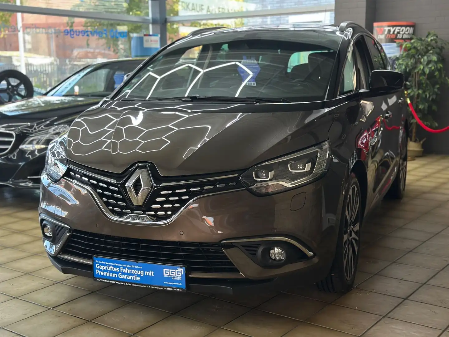 Renault Scenic IV Grand Initiale Paris*HU/AU*MEMORY*AHK* Braun - 2