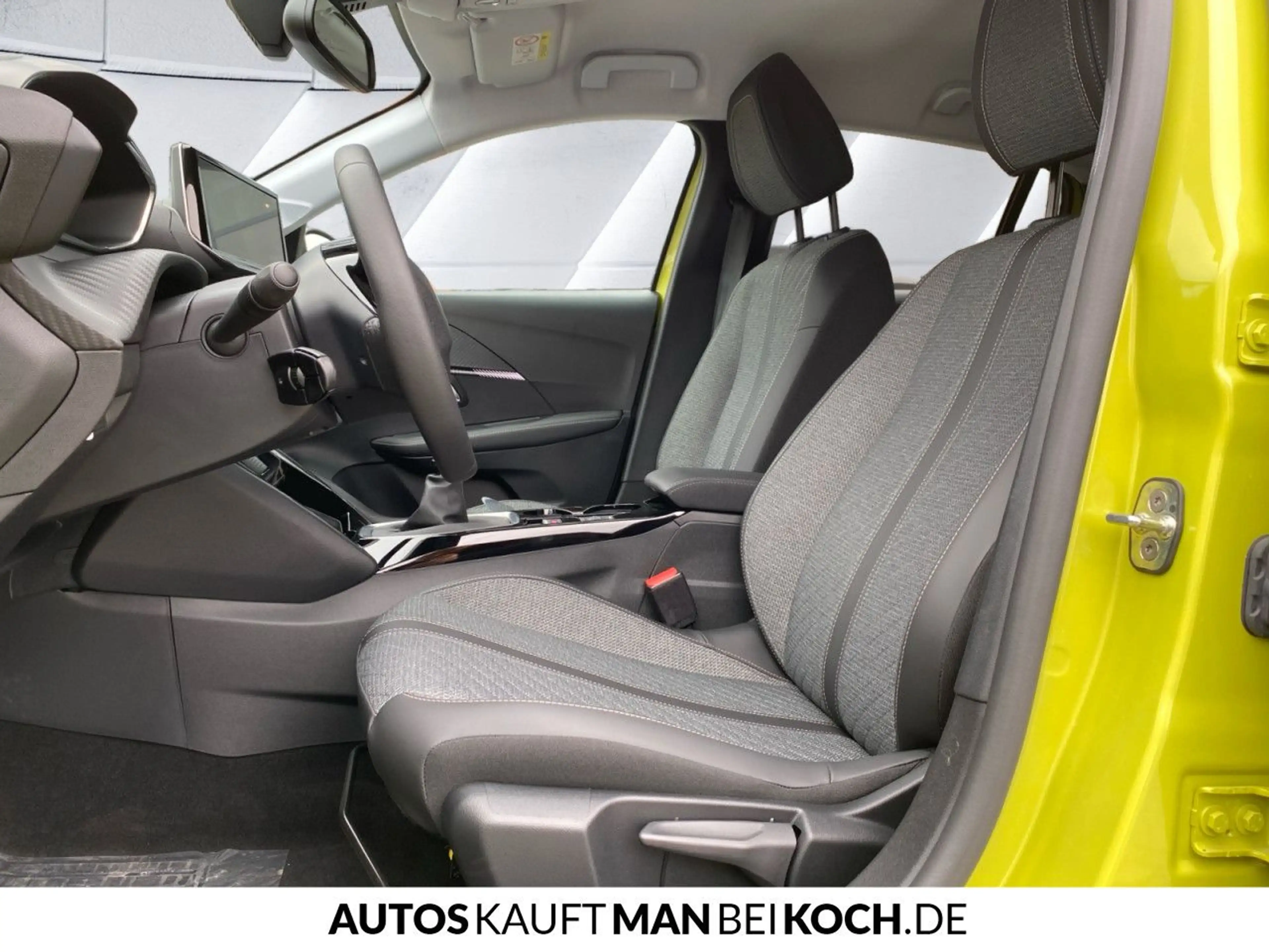 Peugeot 208 1.2 Allure 8 Jahre Garantie LED TEMP CARPLAY — photo 7