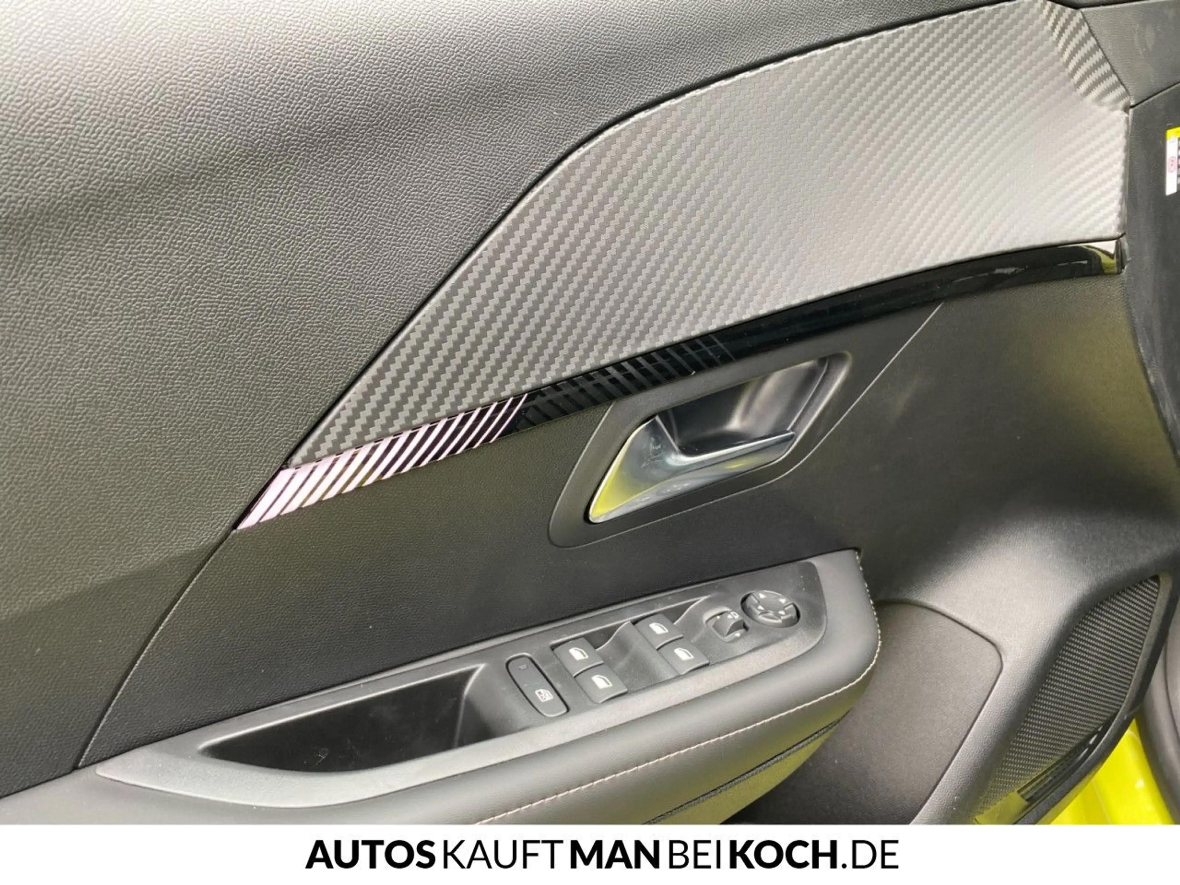 Peugeot 208 1.2 Allure 8 Jahre Garantie LED TEMP CARPLAY — photo 14