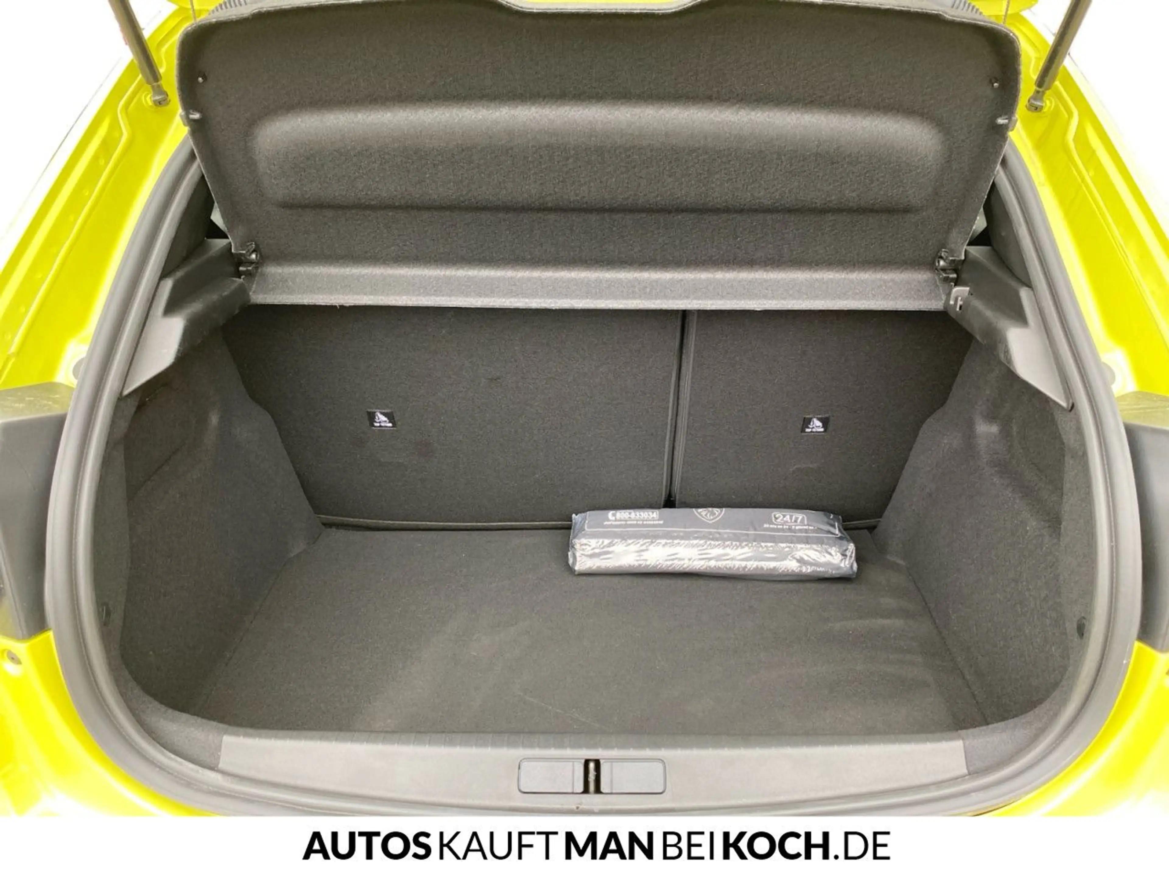 Peugeot 208 1.2 Allure 8 Jahre Garantie LED TEMP CARPLAY — photo 15