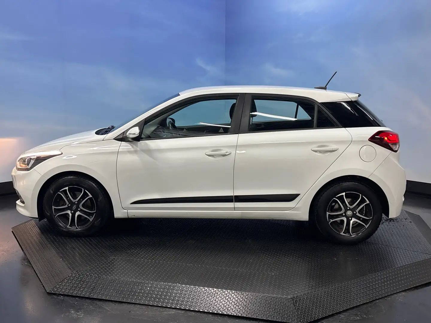 Hyundai i20 1.0 T-GDI Comfort Navi | Clima | Cruise | Camera | Blanc - 2
