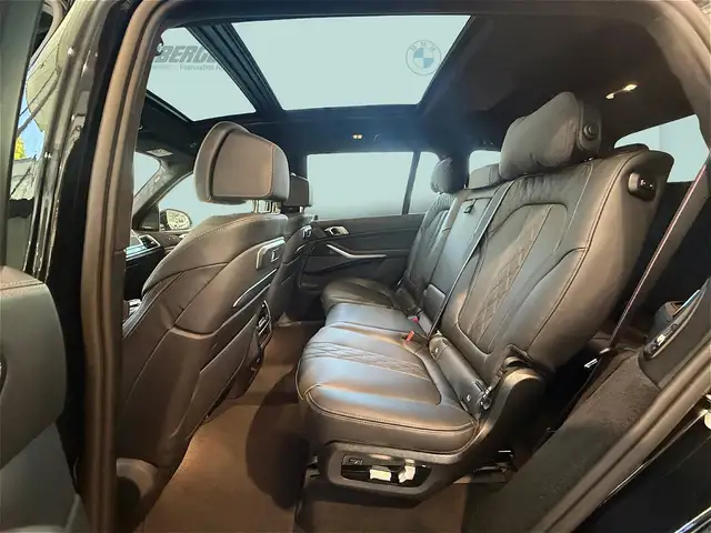 BMW X7 xDrive40d | M Sportpaket Pro | AHK | Exclusiv Pake Ansicht 14