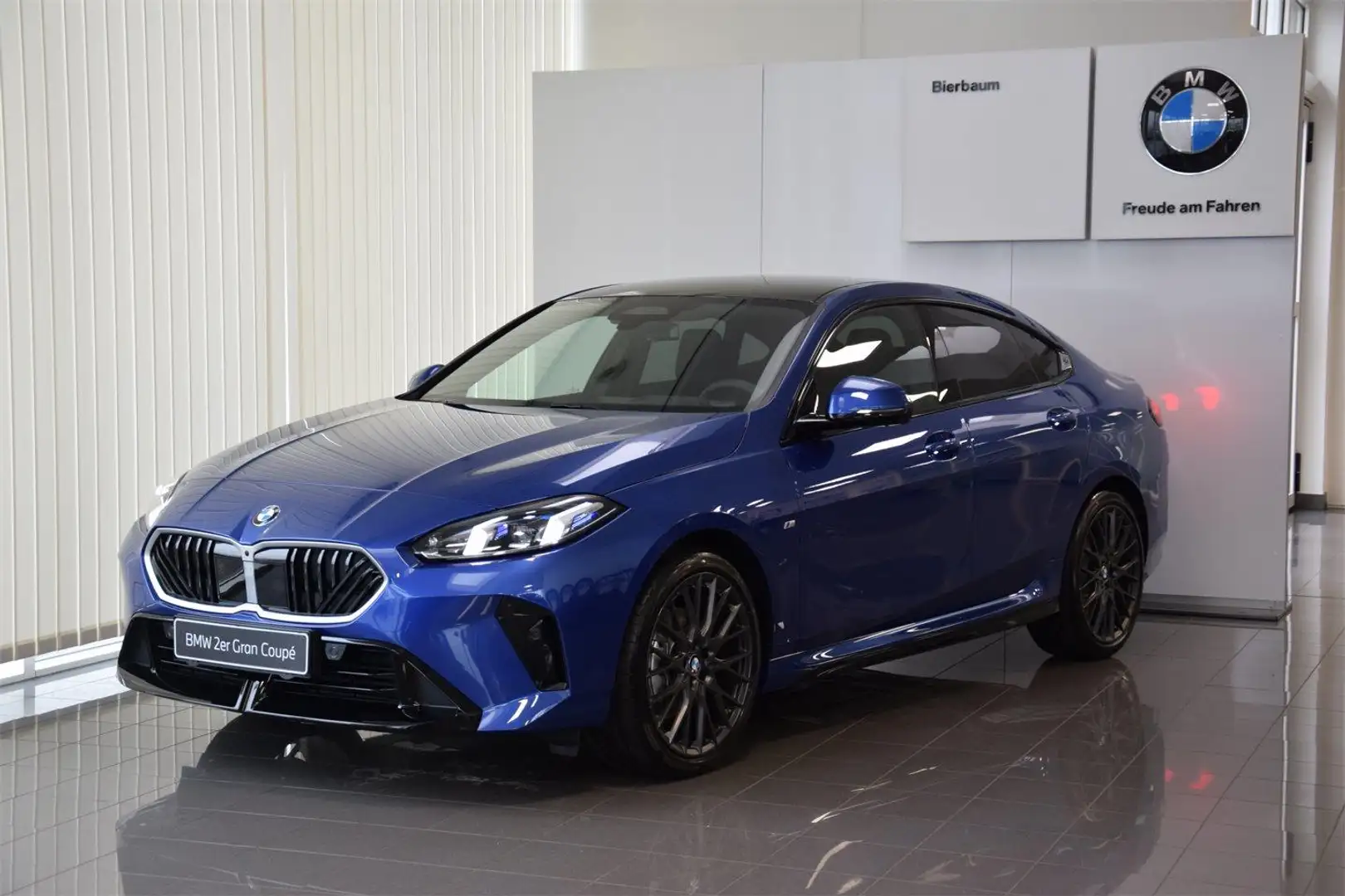 BMW 220 d Gran Coupe M-Sport NEUWAGEN Blau - 1