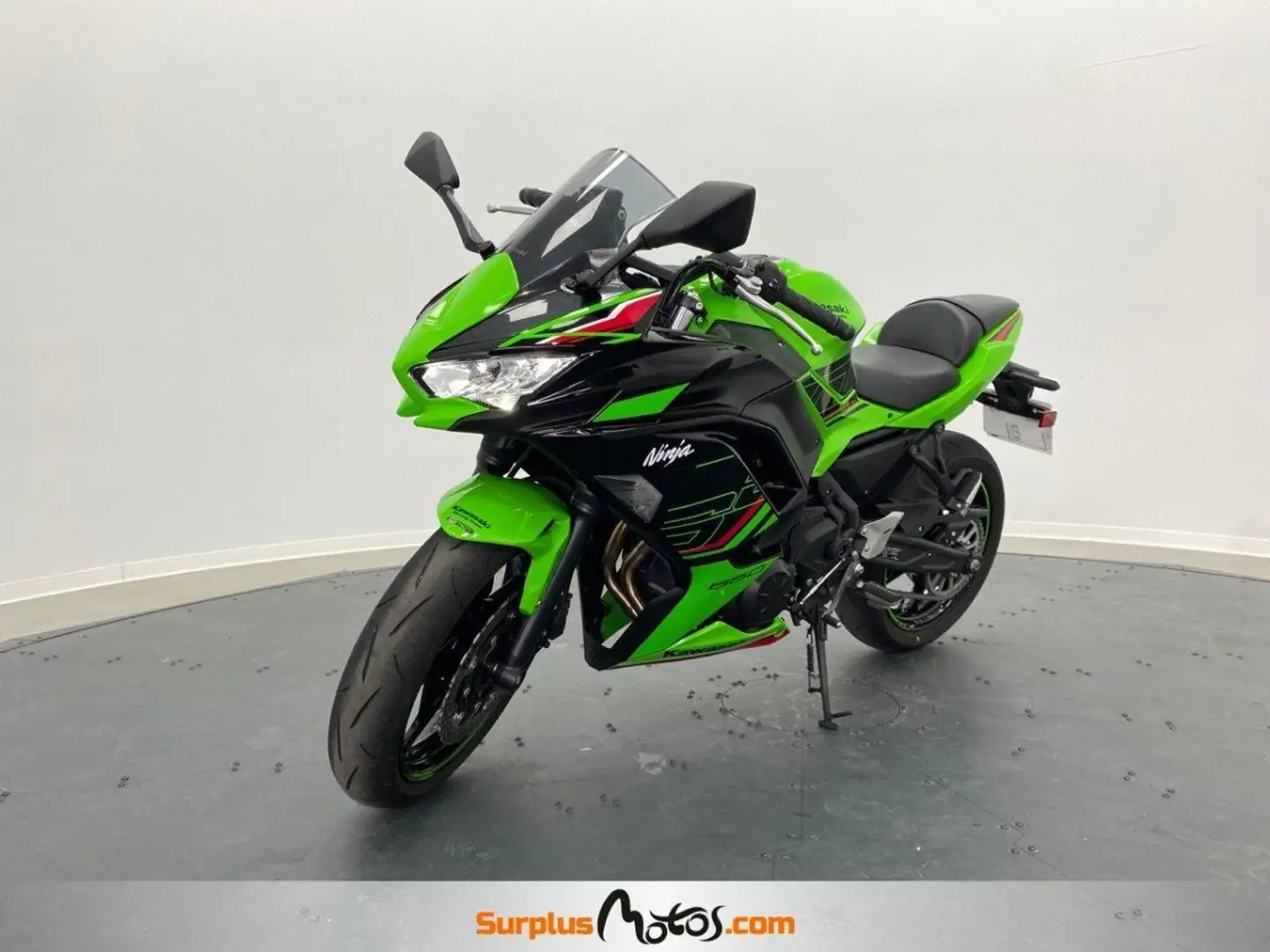 Kawasaki Ninja 650 KRT Зелений - 1