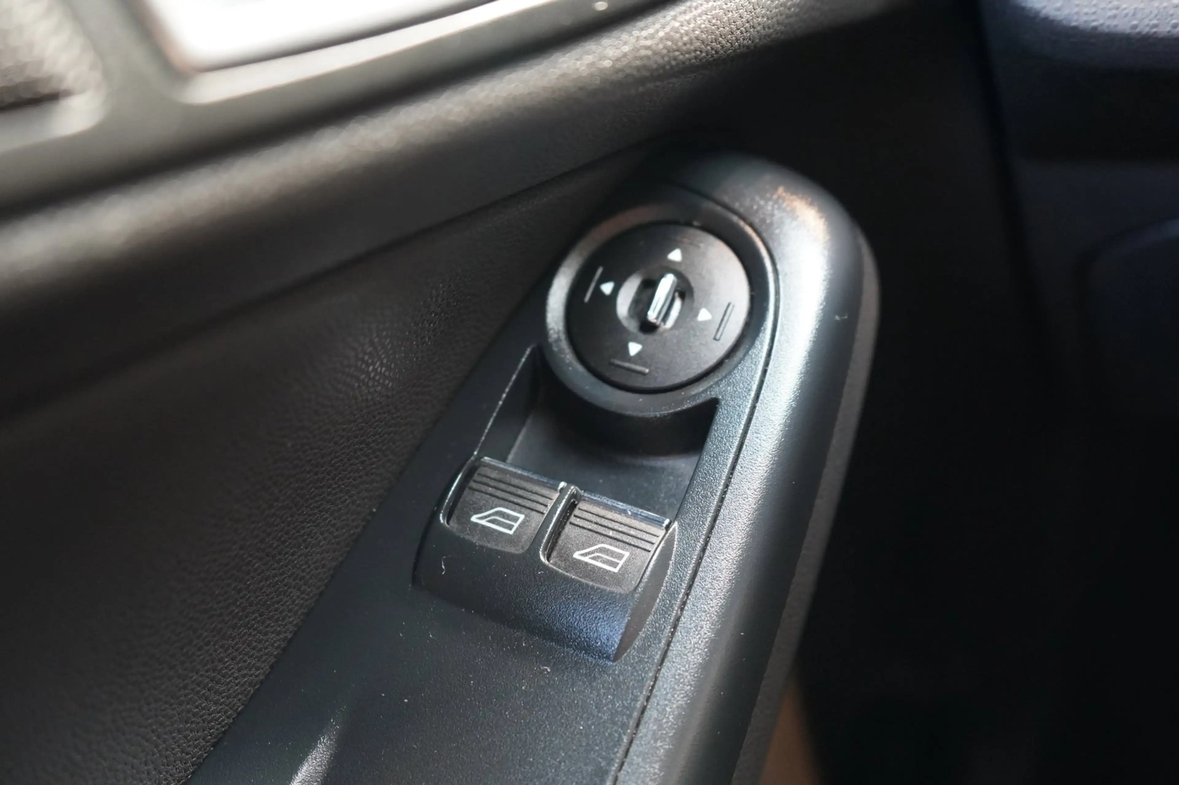 Ford Fiesta 1.0 EcoBoost Hot Hatch | NAVI | AIRCO | NAP | ELEK — photo 24