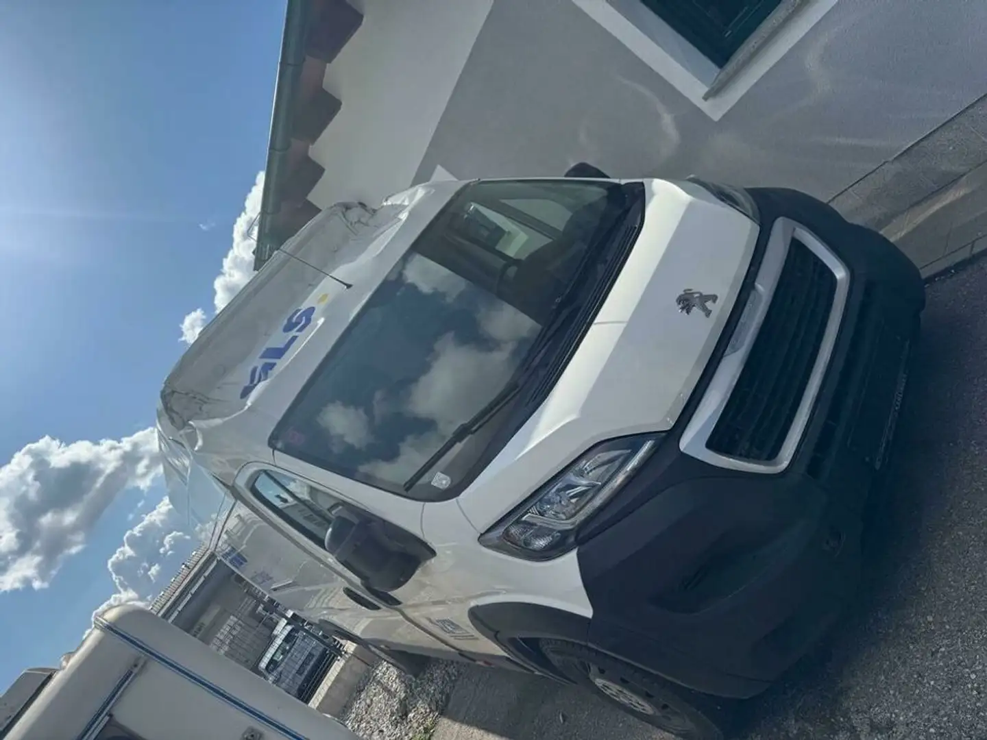 Peugeot Boxer 33 Kasten BlueHDi 140 S Weiß - 1