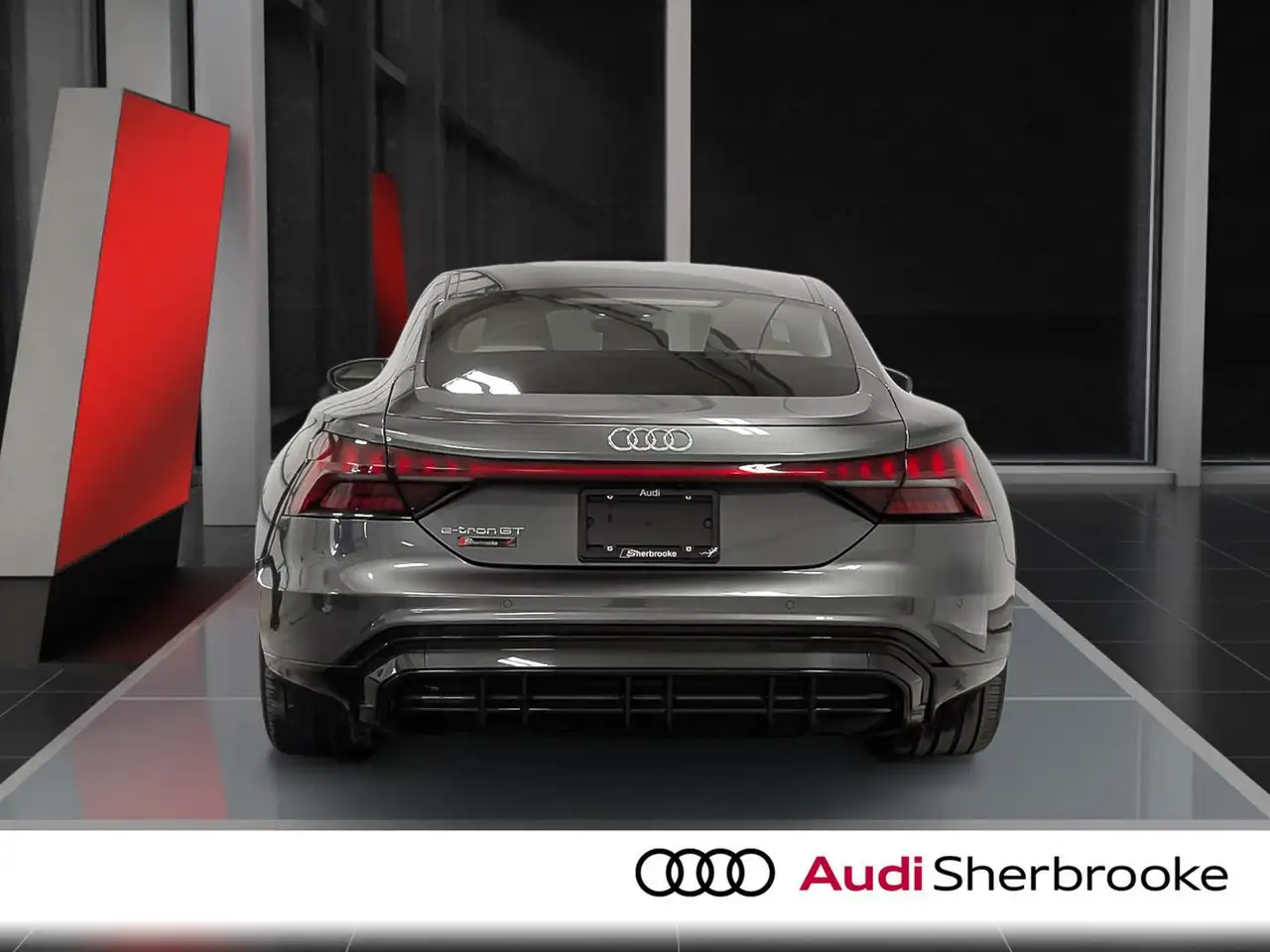 Audi e-tron GT photo Audi e-tron GT
