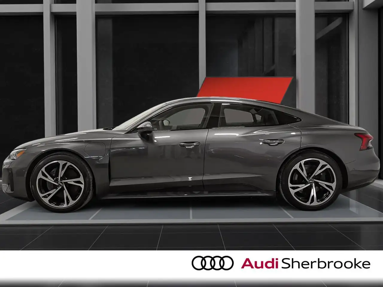 Audi e-tron GT photo Audi e-tron GT
