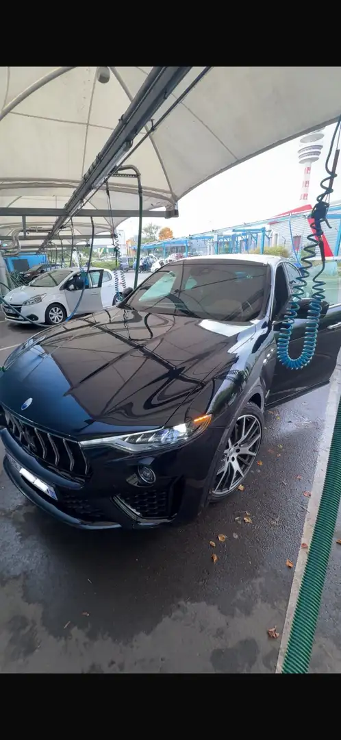 Maserati Levante 3.0 V6 Bi-Turbo 350 Q4 GranSport - 2